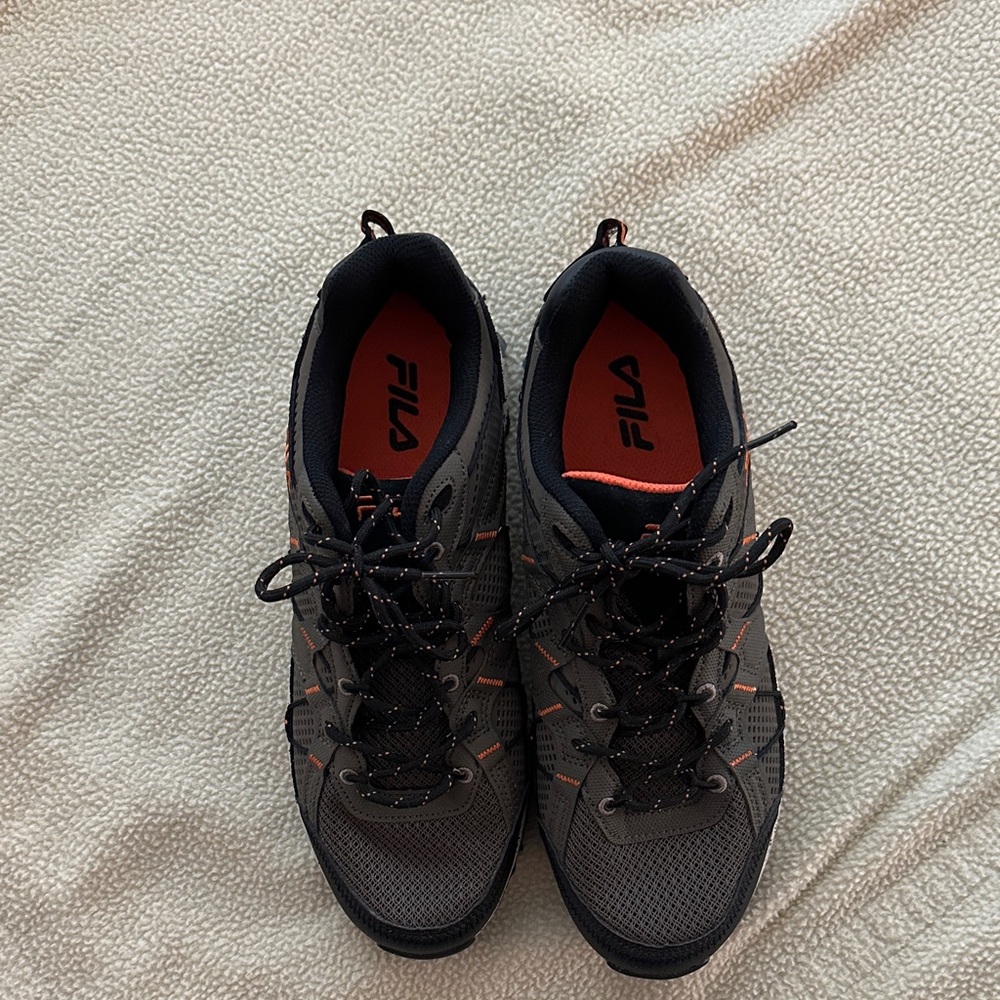 Fila Men's Black and Orange Athletic Shoes